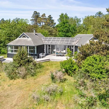 Klint - 25m From The Sea By Interhome Dom wakacyjny Knebel